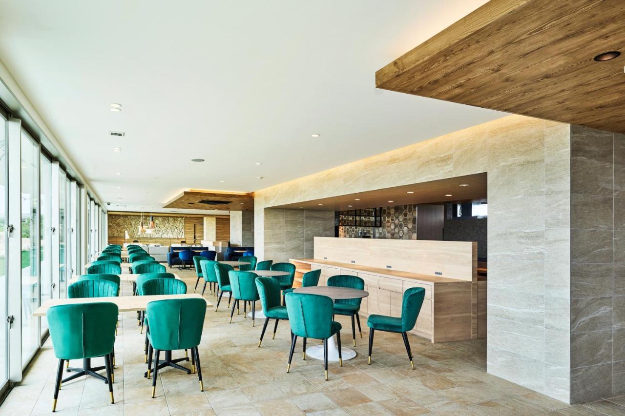 Watermark Hotel Okinawa Miyakojima Exteriér fotografie